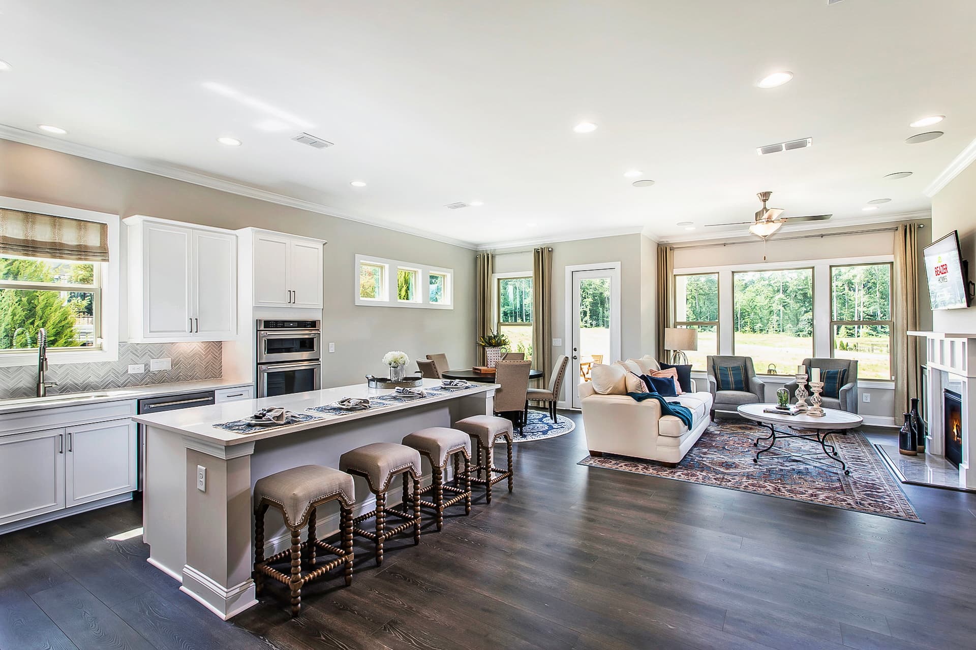 kitchen open to the dining & great rooms