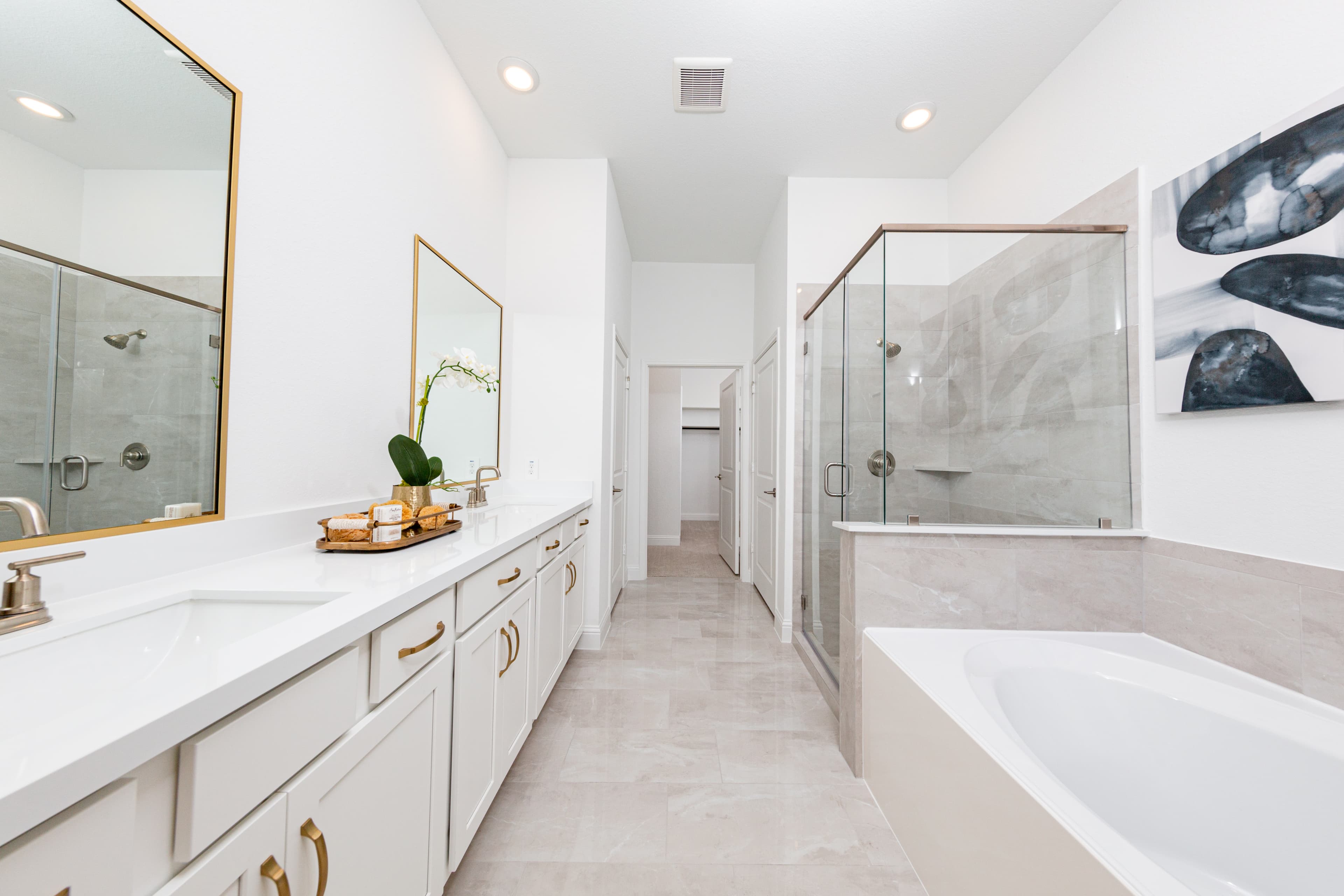 primary bathroom with soaker tub